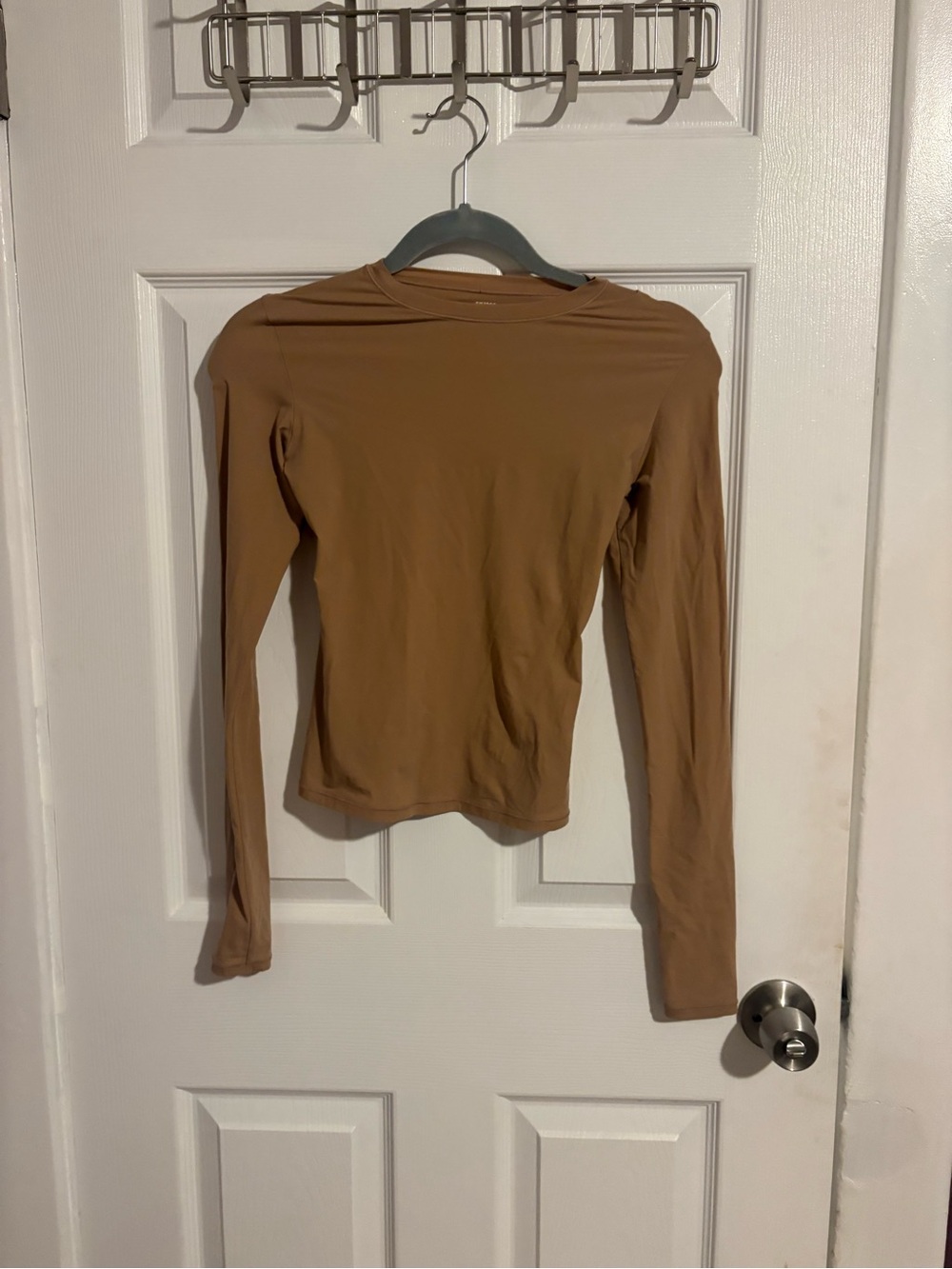 SKIMS Long-Sleeve Crewneck Top - Camel Brown